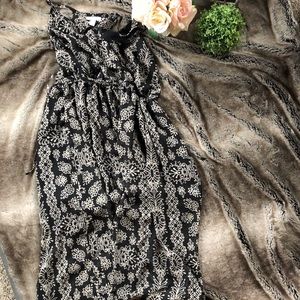 Liz Lange maxi maternity dress